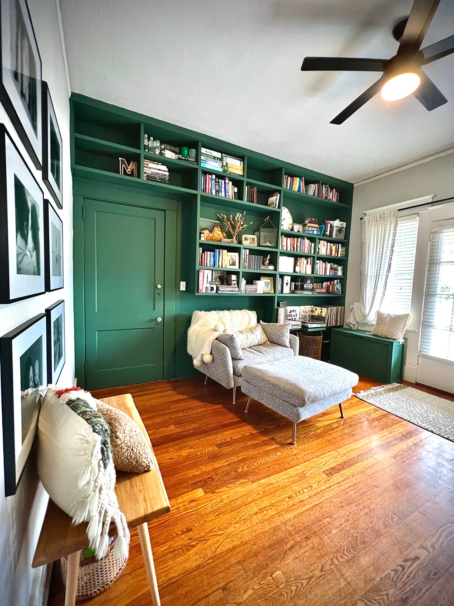 Custom Built-In Bookshelves